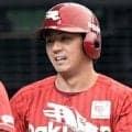 悔しさ露わ　楽天・佐藤直樹、好機で空振り三振にいら立ち、ベンチ何度も殴りつける　直後の守備でチーム救う本塁への好返球