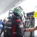 「え？いるの？」日本最速レースに“42歳レジェンド”の姿「鈴鹿来てるの！？」ファン騒然、日本語で祝う様子も