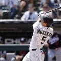 「なんてこった！」村上宗隆、2戦連発の19号2ランに米騒然…ジャッジと2本差つけホームランキング独走「投手陣は戦々恐々としている」 「彼は本当に信じられない」