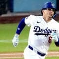 キケ、左脇腹の痛みで途中交代…球団発表　今季1号を放つなど好調、離脱なら大きな痛手