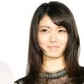 「カンナちゃんのハグが力強くで男らしい笑笑」　Ｂリーグ公式がコート上の「最高で最強な夫婦」動画投稿　女優妻の勝利の雄たけびにＳＮＳ歓喜「大好き！！！」