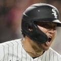 「現在はオオタニより上」村上圧巻の2戦連発、キング独走19号2ランに地元ファンから切なる“残留”要請「6月前に19本塁打はえぐい」「どうかここを去らないで…」