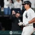 村上宗隆３戦連発、新人では史上初の５月中に20号　西田陸羽は二塁の守備で途中出場