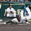 【阪神】甲子園が見入ったプロの技　高寺望夢が爆肩・万波中正との「勝負」制して先制ホームイン