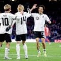 【Ｗ杯】日本代表のアウェーユニホーム売れ行きが絶好調　前回大会比約２５００％増　ホームも３０％増
