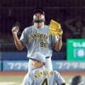 阪神・ドリス　高橋と完封リレー！１０戦連続無失点で７Ｓ目  ７年前の雪辱果たして交流戦初勝利届けた