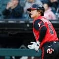 突然“消えた”村上宗隆に悲鳴「大事件じゃないか」　打席直後…緊急事態に日本ファン動揺
