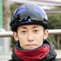 津村明秀騎手が落馬　担架で運ばれる　あすダービーではリアライズシリウスに騎乗予定…３０日の東京７Ｒ