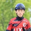 ダービー前日に有力馬の鞍上がまさかの落馬！「神様酷すぎる」「嘘だろ…」心配の声相次ぐリアライズシリウスの津村明秀騎手