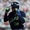 【ヤクルト】モンテル「打たないとレギュラーにはなれない」初の３安打で昇格後打ちまくり13の７