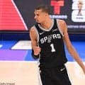 シリーズ平均27.3得点10.9リバウンドを残したウェンバンヤマが満票でウェスト決勝MVPを受賞