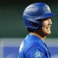 大谷翔平が思わずよろけ…二塁打後にまさかの“攻撃”　中継で発見した「嫌がらせ」