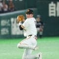 【巨人】坂本勇人が１点差の８回に美技　球団最多タイの交流戦331試合目でドーム沸かせる