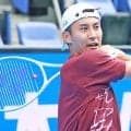  島袋将が望月慎太郎にストレート勝ち 