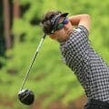 難コースを「セーフティに」阿久津未来也が首位発進 1打差2位に岩田寛ら5人