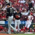 身長５０センチ差対決が実現！ＮＰＢ最長身２１３センチのオリックス・ジェリーと、最も低身長１６３センチの広島・勝田が対峙　結果は投ゴロ