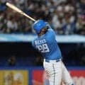 日本ハム・レイエスが超特大の同点ソロ　元ヤクルト監督も驚きの一撃「あそこまで飛んだのは見た事がない」