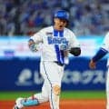 DeNA、4発大勝で3週間ぶり2連勝　復帰後連続ヒーローの牧に相川監督「本当にらしい打球」