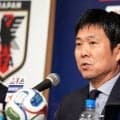【なぜ森保監督に議論を吹っ掛けるのか】革靴でボールの蹴り方を教えてくれた謎のコーチ、運命を変えた元日本代表との出会い