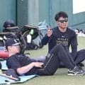 阪神　森下翔太が試合前練習へ「痛いのは痛いですけど大丈夫」５日の楽天戦で右手首に死球　打撲の診断