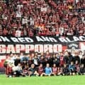 赤黒とともに「いつの日か、栄冠を」　7連勝を遂げ、躍動したコンサ