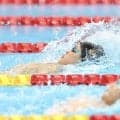 【競泳】17歳小島夢貴が独特泳法で200m背泳ぎＶ「お父さんが叶えられなかった夢を僕が」