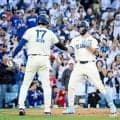 ドジャースベンチでまさかの騒動　大谷翔平がビクッ！パヘズが無表情でゴキブリを…ド軍専門メディアが紹介→米ファン「大谷って愛らしいよね」