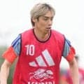 【日本代表】伊東純也「一番うまい人から教われるのは大きい」中村俊輔コーチのFK指導に目輝く