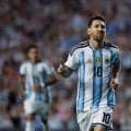 復帰即ゴールのメッシ「これまで以上…」タトゥー目立つ右手上げ歓声応える歓喜ショットなど披露