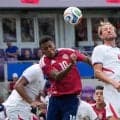 ベリンガム混戦のエリア内で４人抜き、イングランドW杯へ仕上がり万全　コスタリカに３－０圧勝
