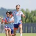 新主将就任の板倉滉、無念離脱の遠藤航とのやり取り明かす「応援してるよ。みんなによろしく頼む」…オランダ戦まで３日、森保ジャパンに激震