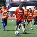 中村俊輔も驚いた「走らないサッカー」 0歳から89歳が主役になれるピッチの景色