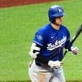 大谷翔平、登板翌日に13号＆4出塁も途中交代　左膝の炎症と球団発表…ド軍は勝利