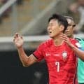韓国ソン・フンミン、前半終了間際の決定機を逃す　イ・ガンインが怒りをあらわにする場面も