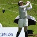 佐藤靖子が通算３アンダーで単独首位「明日は自分との戦い」明治安田カップ　女子ゴルフ