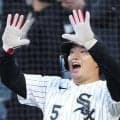 村上宗隆も大興奮！ホワイトソックスが一挙７点のビッグイニング　打者１１人の猛攻で佐々木朗希ＫＯ　本拠地が騒然　快進撃の勢いそのままにＷＳ連覇の王者のみ込む