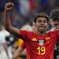 スペイン代表ヤマルも完成を待つバルセロナ｢2つの誇り｣(1)初訪問はスペインW杯｢開幕戦」、完成したサグラダ・ファミリア｢主塔｣