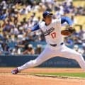 大谷翔平がベンチに戻る直前に死球のディアスに直接謝罪「気遣いいいね」肩ポンポンにファン注目