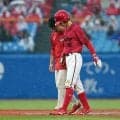 【広島】辰見鴻之介が左膝強打で途中交代…新井監督「思ったより大丈夫じゃないかな」軽症に安堵