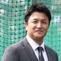 「すごいメンバー」「皆さん男前」　元巨人監督　７５年生まれの同級生３ショ投稿　ＳＮＳ「由伸さんのピースなんてレア」