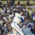 大谷翔平　第２子誕生後の初打席　初球を打ち上げて凡退