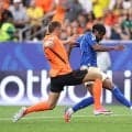 「要警戒」日本が次節対戦・スウェーデン代表の超速ストライカーが3人ぶち抜きの衝撃スプリント＆スーパーゴラッソ！「一瞬で引きちぎった」「このスピードは注意」