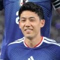 無念離脱の遠藤航、５文字×２で日本４発快勝を祝福…ベンチには２戦目も「６　ＥＮＤＯ」ユニホーム