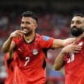 エジプト、Ｗ杯９戦目やっと勝った　大エースＦＷサラーのゴールで逆転　英雄にスタンドから大歓声