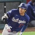大谷翔平が１０球粘るも・・・投ゴロで全力疾走も及ばず　ファウルが捕手直撃で気遣うシーンも