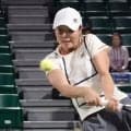 木下晴結、グランドスラム初挑戦で予選2回戦進出 経験豊富な元世界46位をストレートで破る[ウィンブルドン]