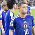 【現地発】「W杯はエゴを出す大会じゃない。したいやつは終わってからしてくれ」エゴを捨てた10番・堂安律の“献身”　「ああいう選手には絶対こぼれてくる」と長友が断言したゴールの予感【W杯】