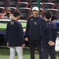 オリ岸田監督とマチャドが小久保監督に謝罪　前日、石塚の顔面付近に死球→下顎骨骨折で離脱