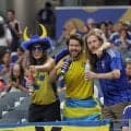 【Ｗ杯】サポーター比率は日本が優勢も、スウェーデンサポは黄色ユニで存在感放つ　主力ＣＢも「彼らの歌は素晴らしい」
