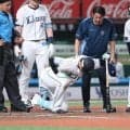 【西武】自打球を２度左足に当てた長谷川信哉、試合後に病院へ